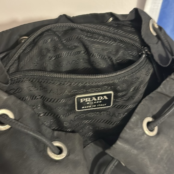 Prada Backpack Nylon Black Classic Medium - Picture 3 of 8